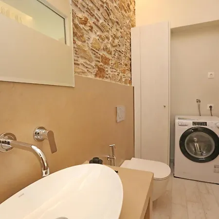 One Syros Appartement *