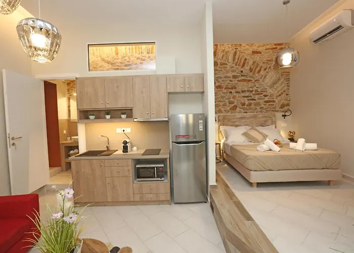 One Syros * Ermoupoli